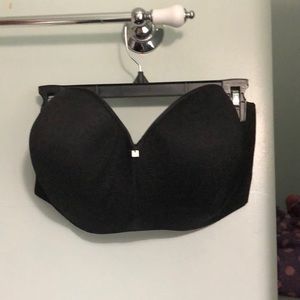 EUC Natori 38H/38FF Strapless Bra.